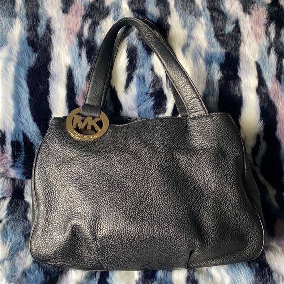 Michael Kors Leather purse - Picture 2 of 5